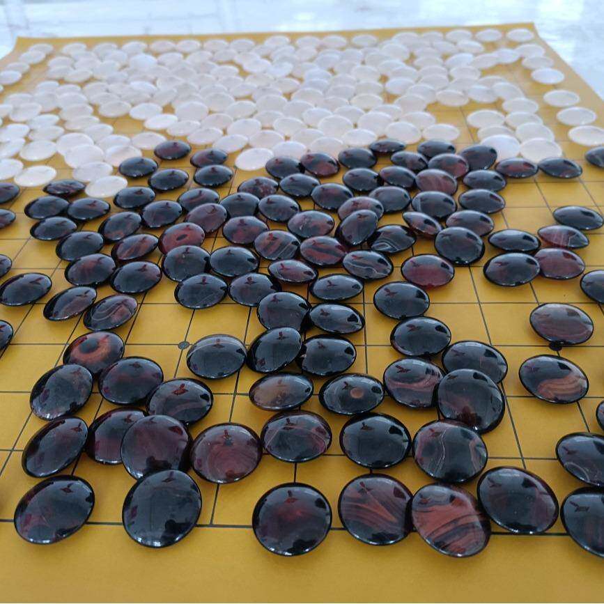 黑透红玛瑙围棋子加冰料白玛瑙围棋子