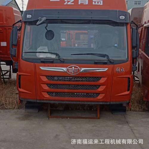 解放龙VH大灯框目红解放悍V大灯总成解放天V保险杠左段保险杠