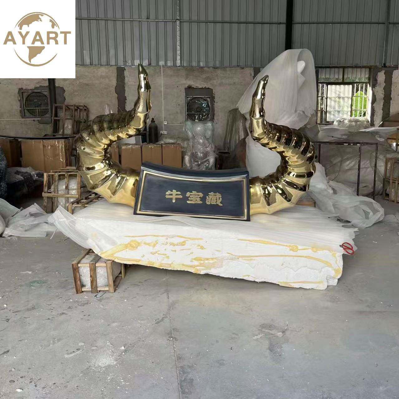 新款大型轻奢仿真动物牛角售楼处样板间楼盘商场装饰品创意玻璃钢