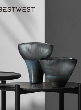 博西家居现代简约黑灰色喇叭款玻璃花瓶客厅餐厅桌面装饰摆件