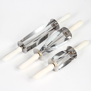 大号牛角包滚轮刀手握式三角形不锈钢面团轮刀流沙可颂切面工具