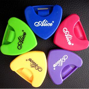 爱丽丝吉它拨片盒A010心形木吉他拨片夹可粘拨片套罐装拨片夹