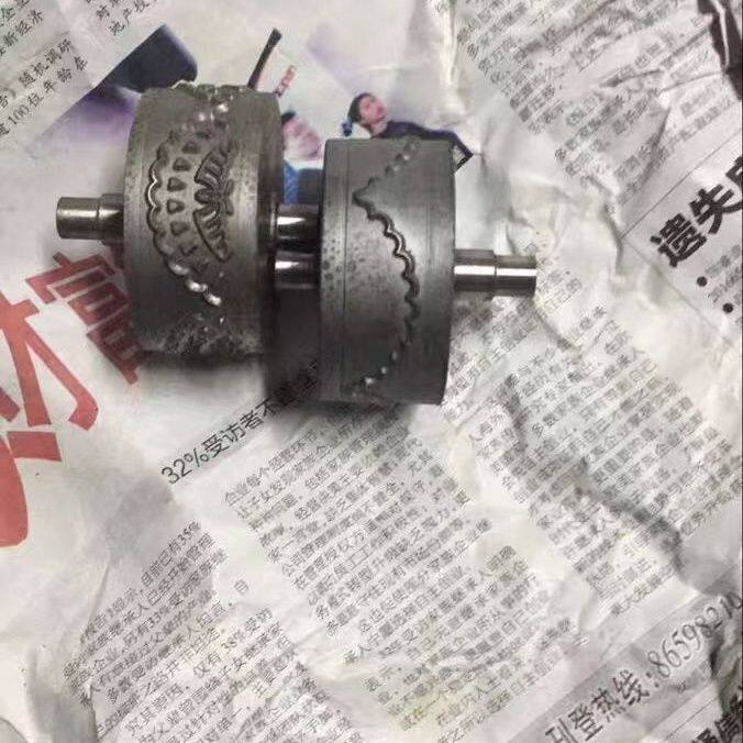 蝴蝶花边超声波模具花滚窗帘布桌布切割花边花轮