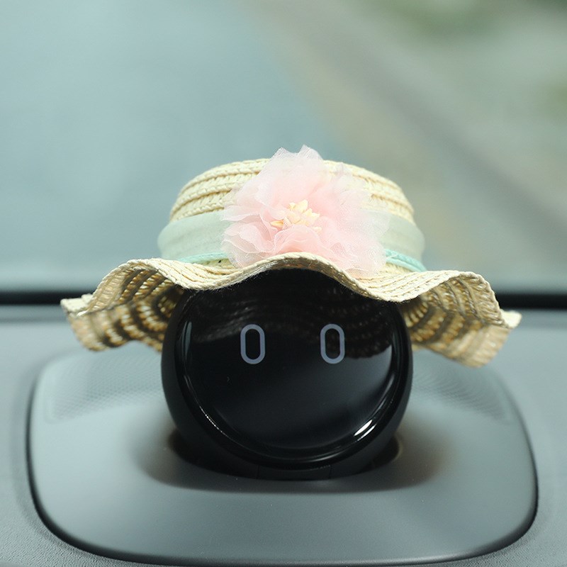 适用蔚来nomi帽子夏天草帽配饰女神款高颜值车载装饰品中控台摆件