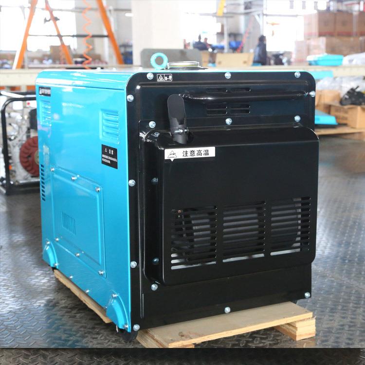 出口5千瓦移动小型发家用静音柴柴油电5kw220v机380V电启JC5500M