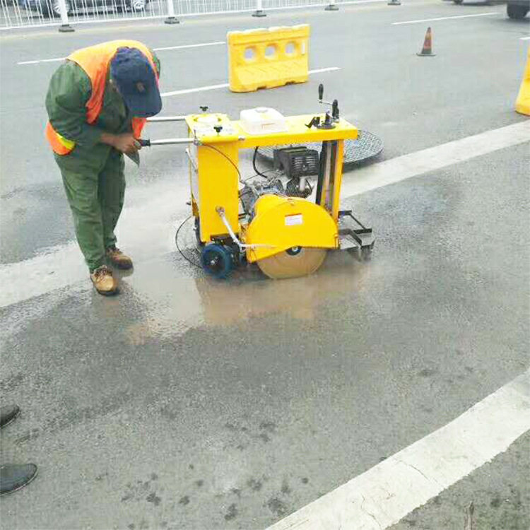 下水道改造井盖切圆机 手推式窨井盖切圆机 沥青道路旧井盖切圆机