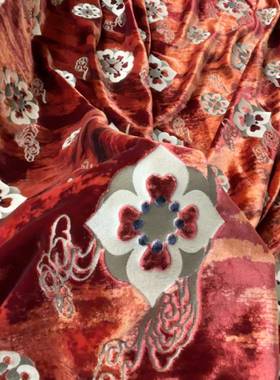 绒工厂梭织丝65111真绒乔敦其丝雕印FGQ压胶桑蚕丝底煌宝相花