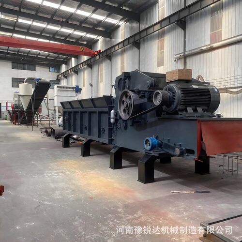 大型综合木材破碎机  模板带钉边角料切片机 木材粉碎机