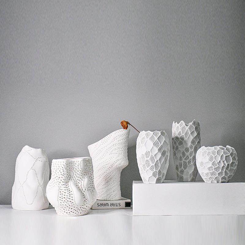 北欧简约手工打孔陶瓷花瓶创样板间展厅花艺设计高级空间艺术摆件,纺织面料/辅料/配套,纺织机械配件,淘宝优惠券,粉丝福利购,淘宝优惠卷