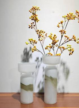 简约现粉山水画浅玻璃花瓶代插花装饰餐家FSY居样板房厅桌面设计