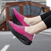 春夏女坡跟鞋 厚底松糕帆布凉鞋 运动休闲编织摇摇鞋 女增高透气大码