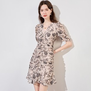 中长款雪纺连衣裙女2024夏季新款碎花裙小个子简约短袖收腰A字裙