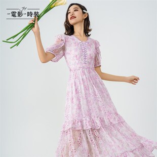 一电影一时装春夏短袖碎花轻薄连衣裙女长裙海边度假连衣裙