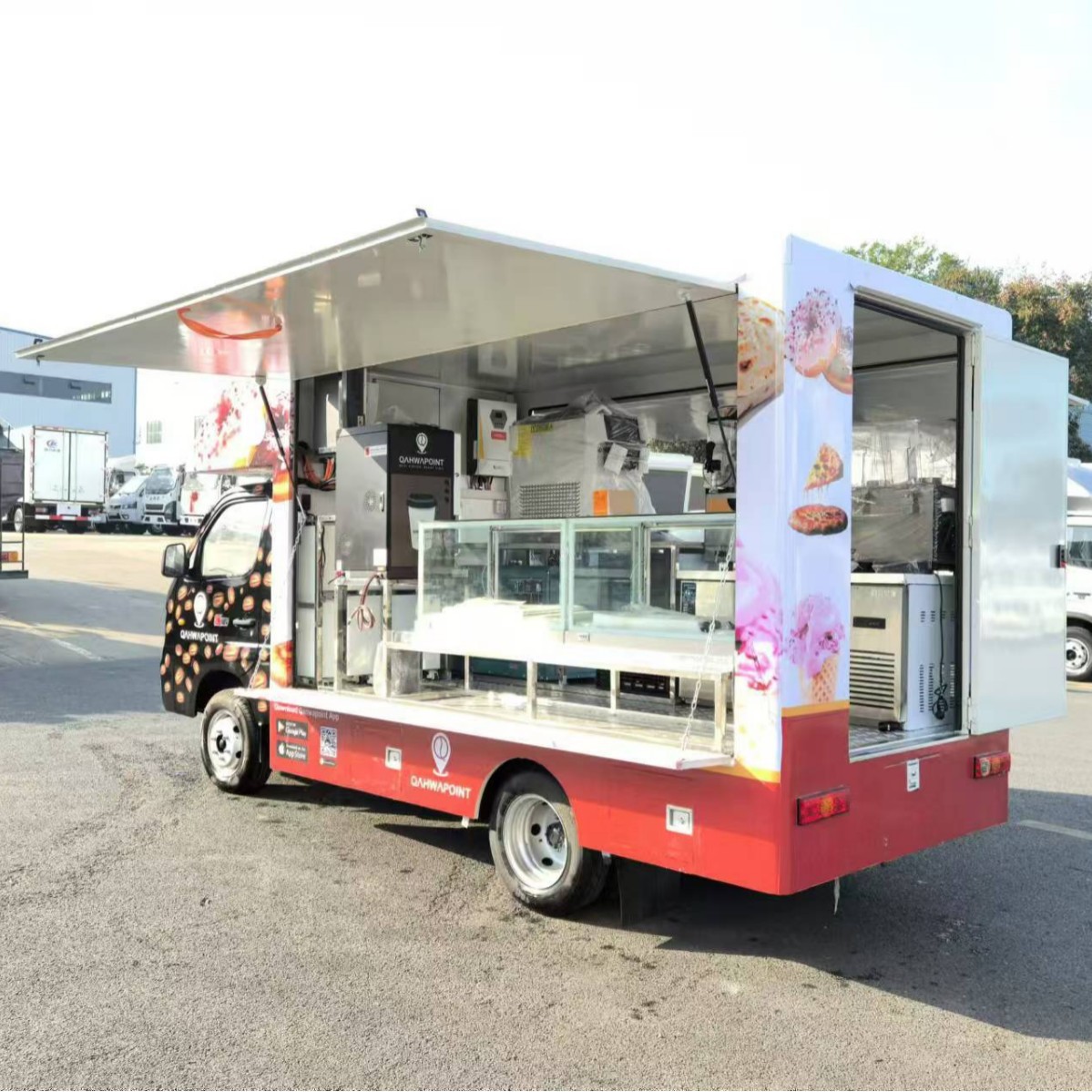 国六B网红拍照多功能餐车