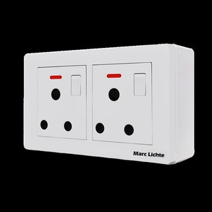 英标大南非三圆15A16A空调插座带开关指示灯墙壁面板三元插座白色