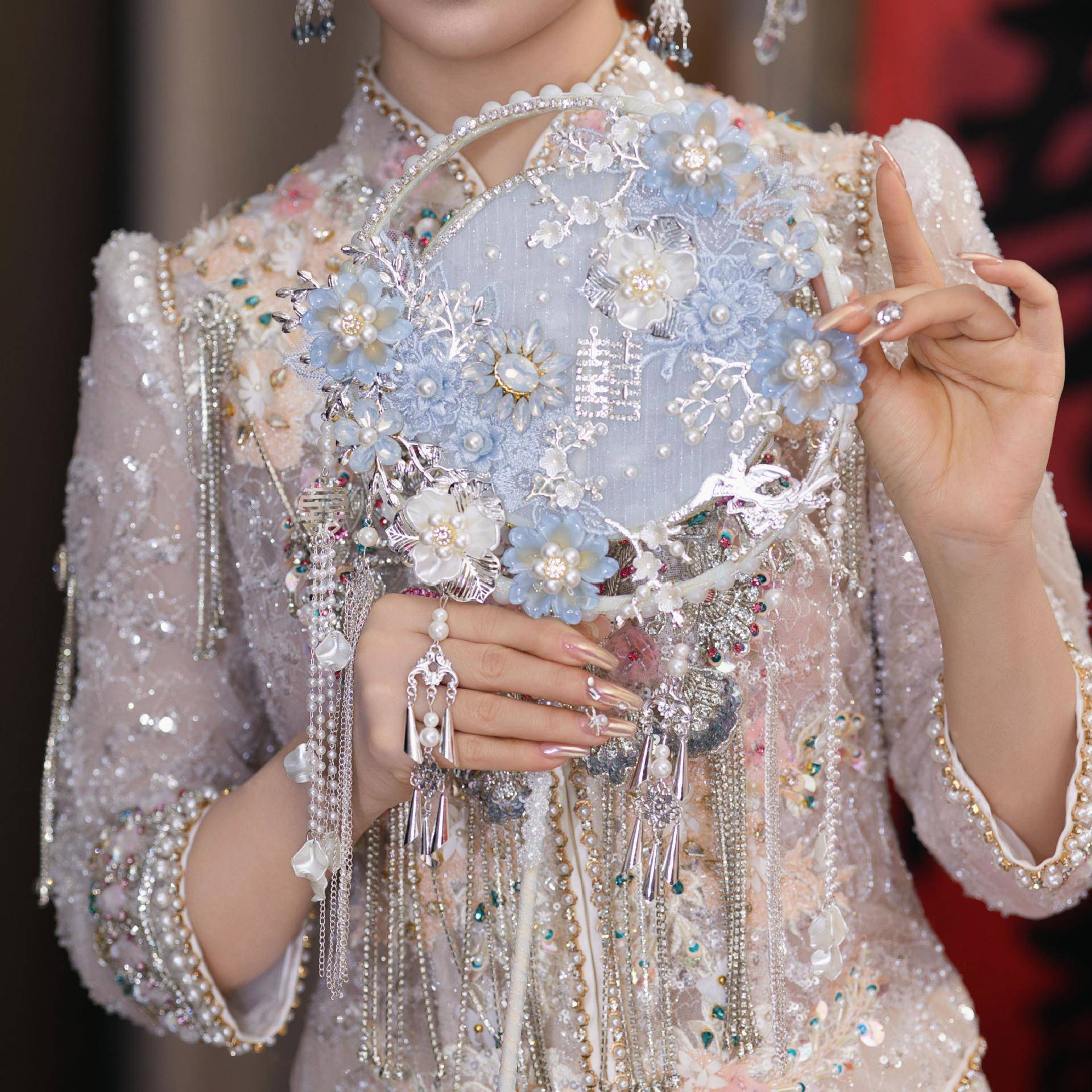 蓝禾蕾丝娘结新婚秀服新中式WKO双色面成品遮面蓝色成品喜扇团扇9