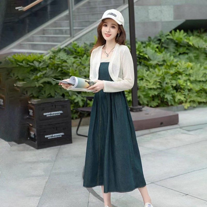 法式早秋牛仔吊带连衣长裙配针织开衫两件套2023秋季收腰裙子套裙