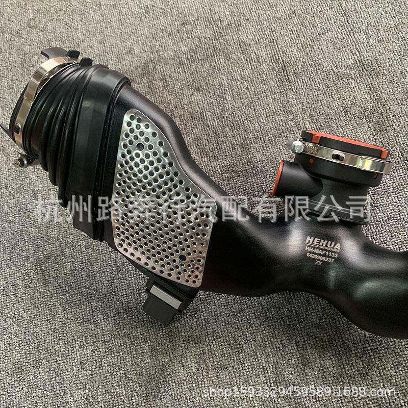 适用奔驰M级GL级空气进气管带空气流量计64209016426420901742