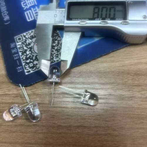 8mm车灯12V冷白光