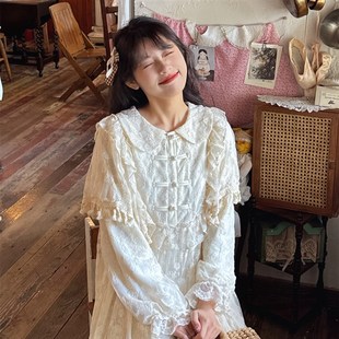 冬季森系温柔荷叶蕾丝公主连衣裙复古盘扣加绒加厚打底裙仙女长裙