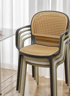 料椅子藤塑放编家用叠靠餐椅户外休闲网红背GOP椅扶手桌椅镂空椅