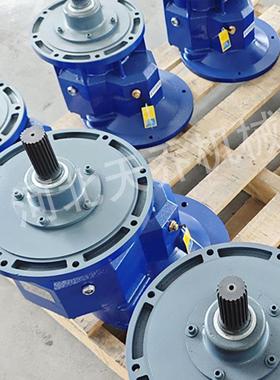 水TTR泥螺旋速输送机减速机型65型219型273型325绞龙变速箱立1式