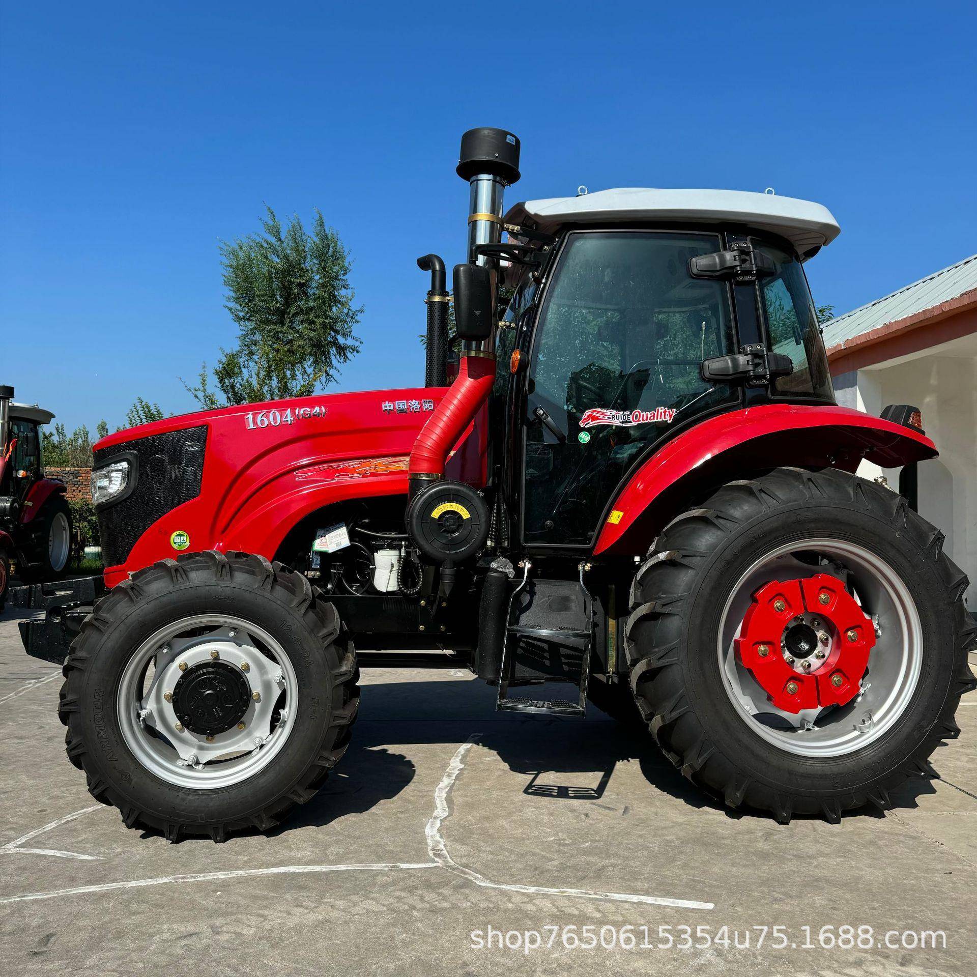 东方红L农X1504大型轮用式拖拉机加AGC旋大后桥水旱两用耕犁地拖