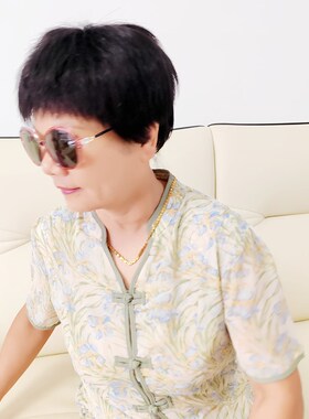 小函中老年假发女短直发女短发送妈妈真人发头套整顶假发套女奶奶