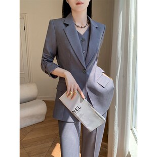 灰色西装套装女2024新款春秋款轻奢高级感小个子职业马甲西服外套