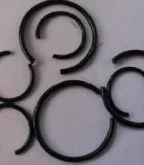 D0I扁N24002(M240)轴用压钢丝挡KAP圈黑色磷化M8