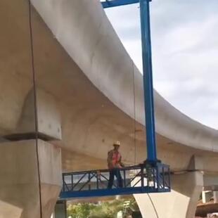 桥底梁部泄水320管施工吊篮高公路护栏速水外侧排管台车电动台车