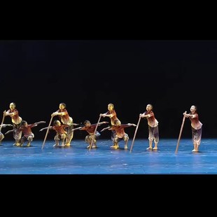 第十二届小荷风采朱德的扁担送军粮少儿童舞蹈演出服红色主题表演