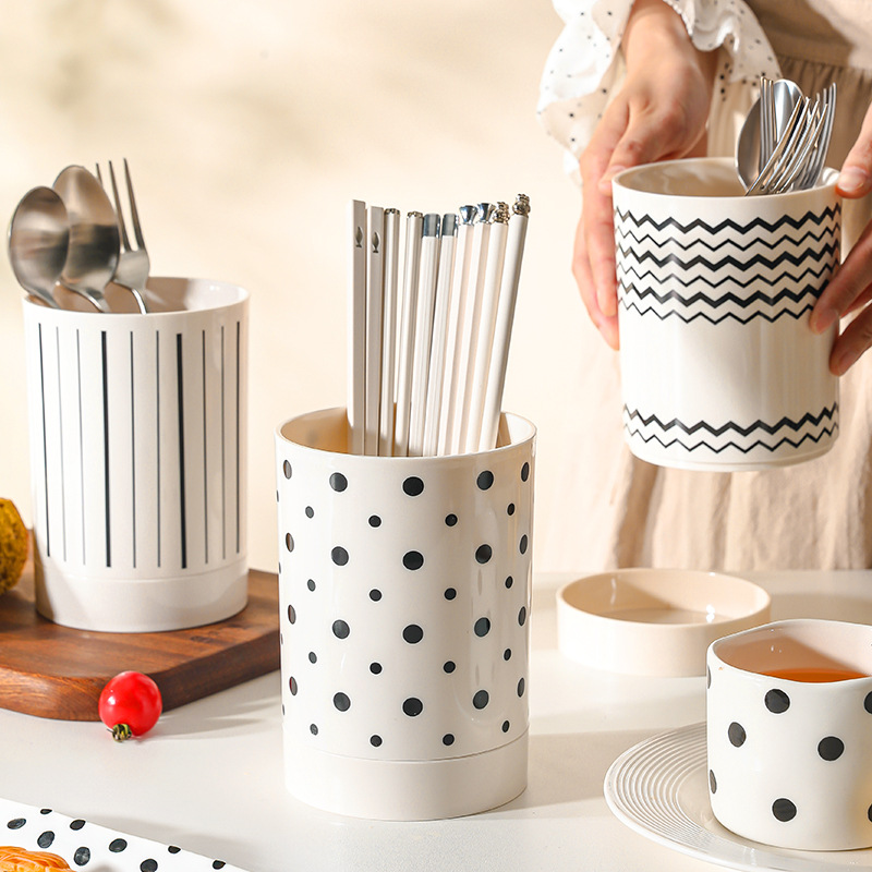 赫本风真正通风筷子笼家用沥水筷子筒2024新款筷笼厨房勺子筷子篓