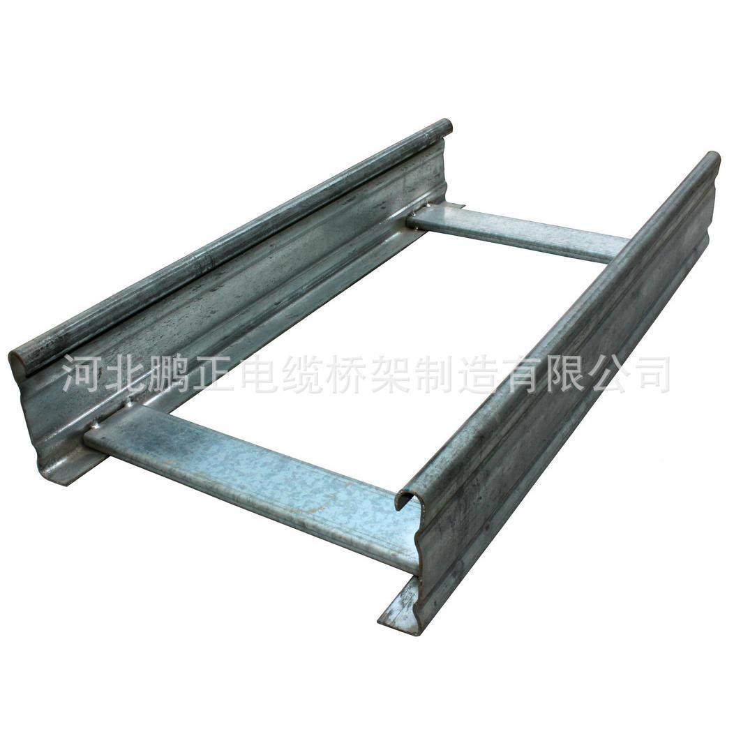 距金属桥架200*100/100*10/00*100/100*50桥0架TAG大3跨电缆桥架