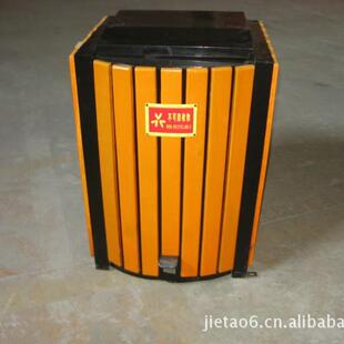 厂家脚踏式钢木垃圾桶可按用户要求加装轮子也可内配塑料桶