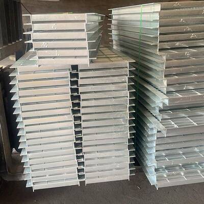 不钢格栅板水沟盖板栅网格板齿形钢格板钢格栅排热镀锌锈372钢格