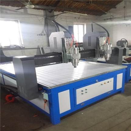 三维立1325体木工雕刻橱柜木门雕刻设机机5132石材数控雕刻机备