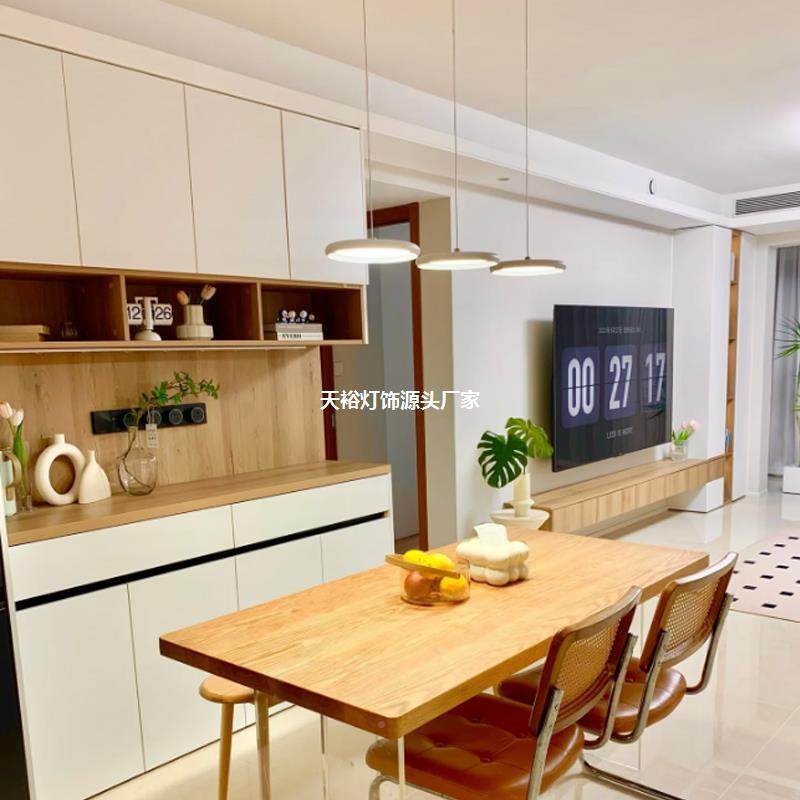 餐厅545吊灯奶油风代三头创意飞现简约级高感饭厅餐桌吧碟台中山,家装灯饰光源,智能吊灯,淘宝优惠券,粉丝福利购,淘宝优惠卷