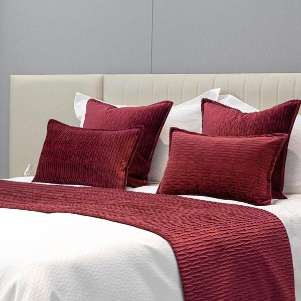 轻奢复古红色床品套件酒店民宿床尾巾大靠枕样板间床旗抱枕腰枕套,床上用品,酒店床品套件,淘宝优惠券,粉丝福利购,淘宝优惠卷