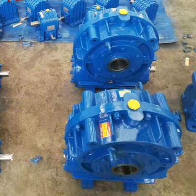 SCW轴装式圆弧圆柱减速器SCWS100-6-IV蜗杆减速机体积小