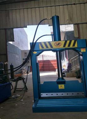 废旧塑料尼龙板裁切机 聚乙烯板裁断机 黑色尼龙板切开机