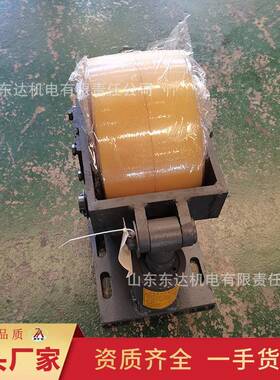 煤矿竖井罐道导向轮LS45双轮滚轮罐耳立井提升容器