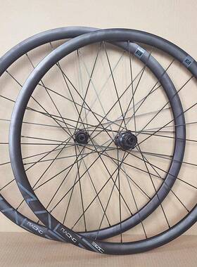 8-11速700C中锁碟刹公路轮组-M12*142桶轴-tpi培林pillar辐条