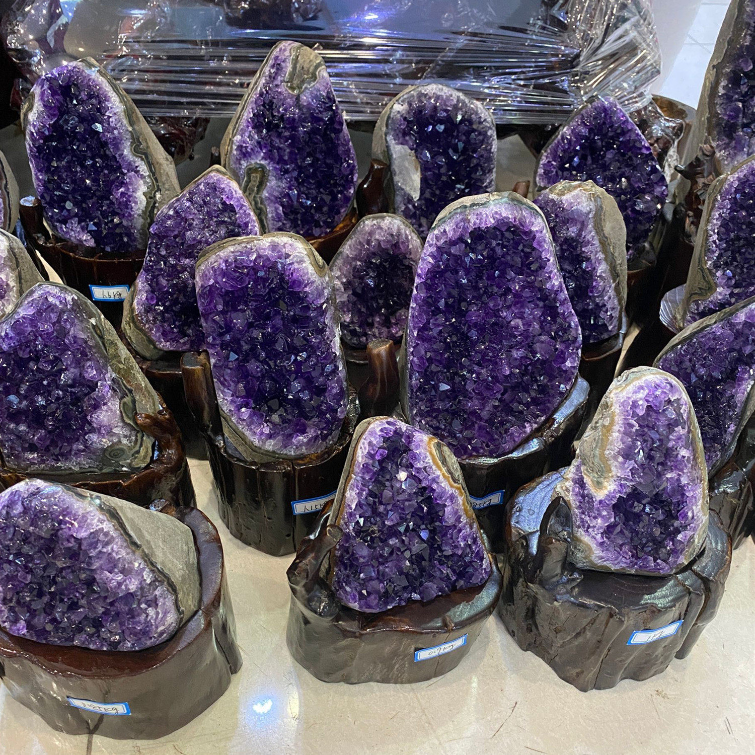 批发天然乌拉圭紫晶簇紫晶洞片紫晶块原石摆件