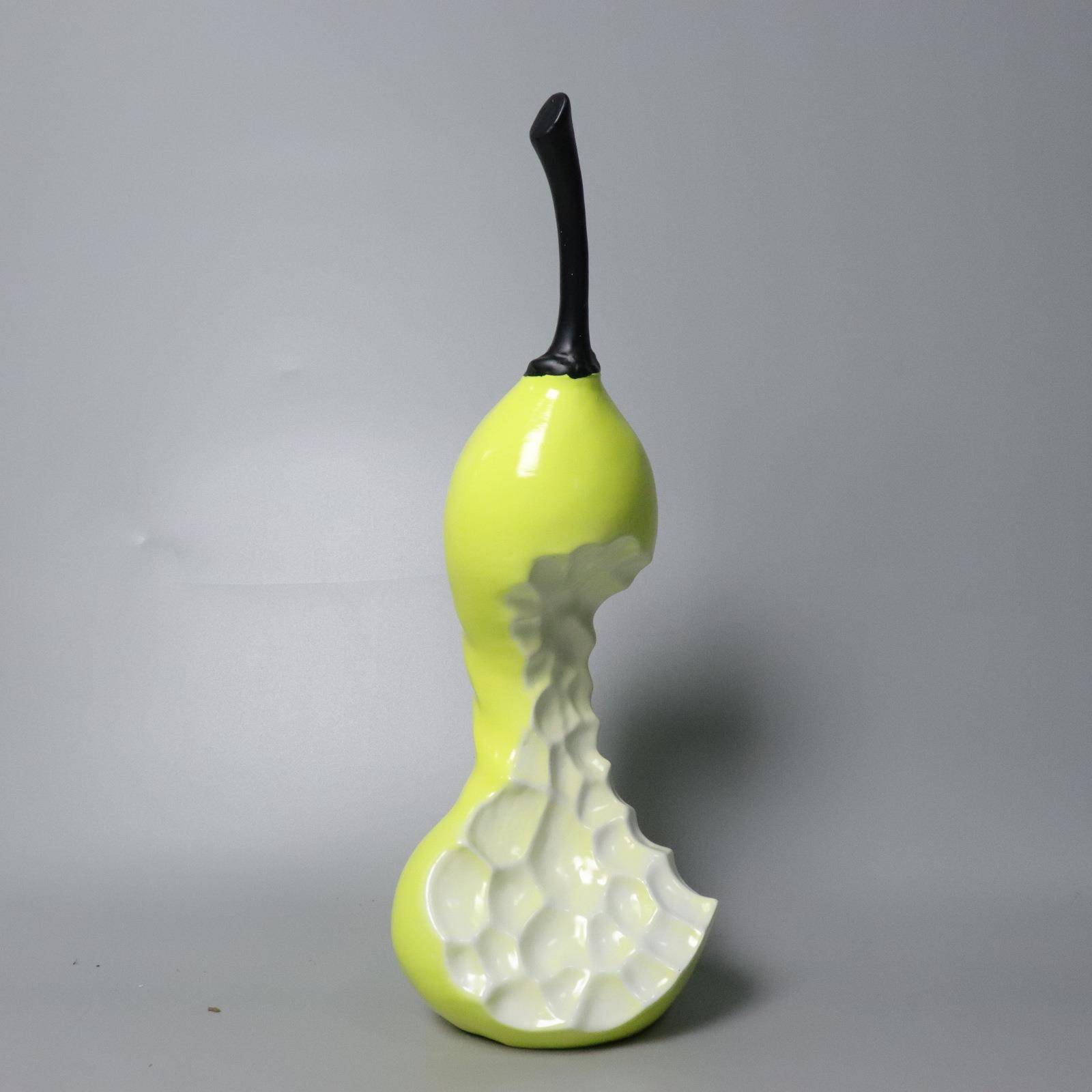 现代意式极简绿色美人梨子摆件样板房茶室书房桌面家居装饰品摆件