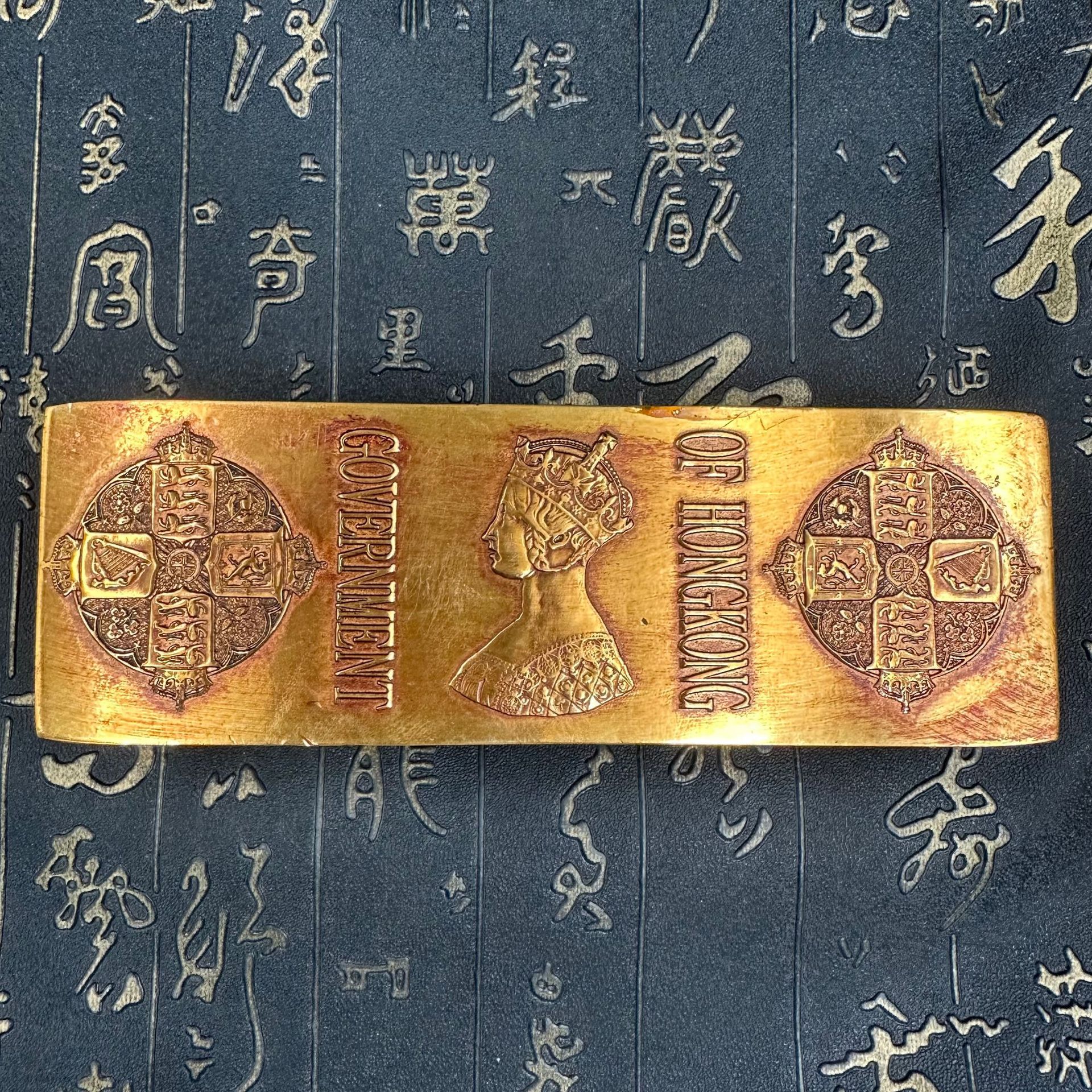批发仿古老金色包浆外国精雕金砖金锭金块工艺品影视摆件
