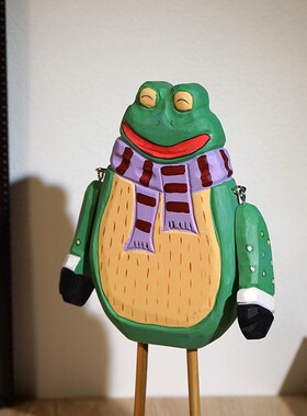 《青蛙暖男》手工木雕小摆件可爱卡通办公室家居桌面装饰品礼物