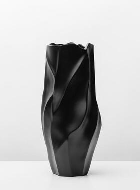 代轻LSZ0667奢边黑色树脂花器现代中式样板间售部现酒店玄关柜软