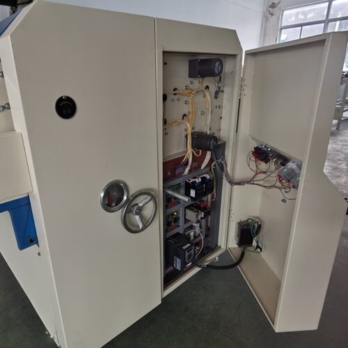 厂家直销面料高温压平机fusing machine烫衬复合机螺纹热熔粘合机
