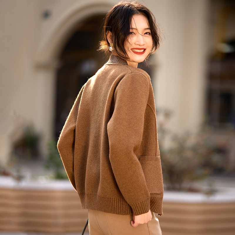 喜卉妈妈秋装新款洋气针织衫外套中老年女装秋冬时尚大码加绒上衣